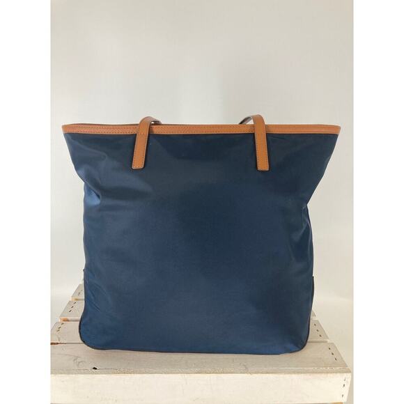 MICHAEL KORS, LARGE NAVY, BRWON NYLON SHOULDER BAG - Picture 5 of 13